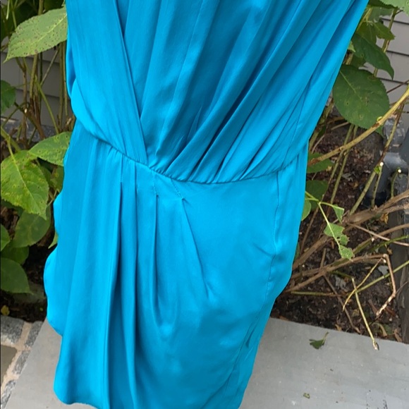 Dress - Picture 7 of 7